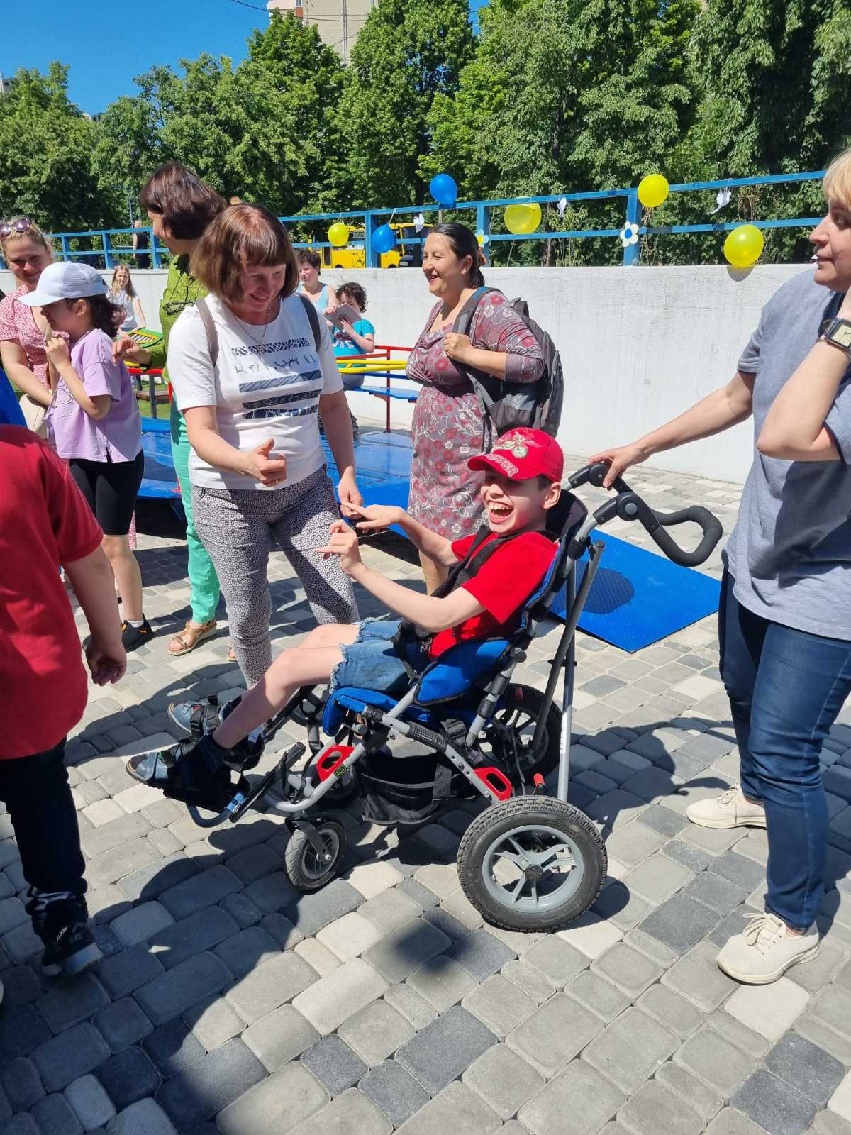 Фотографії проєкту "Радість"